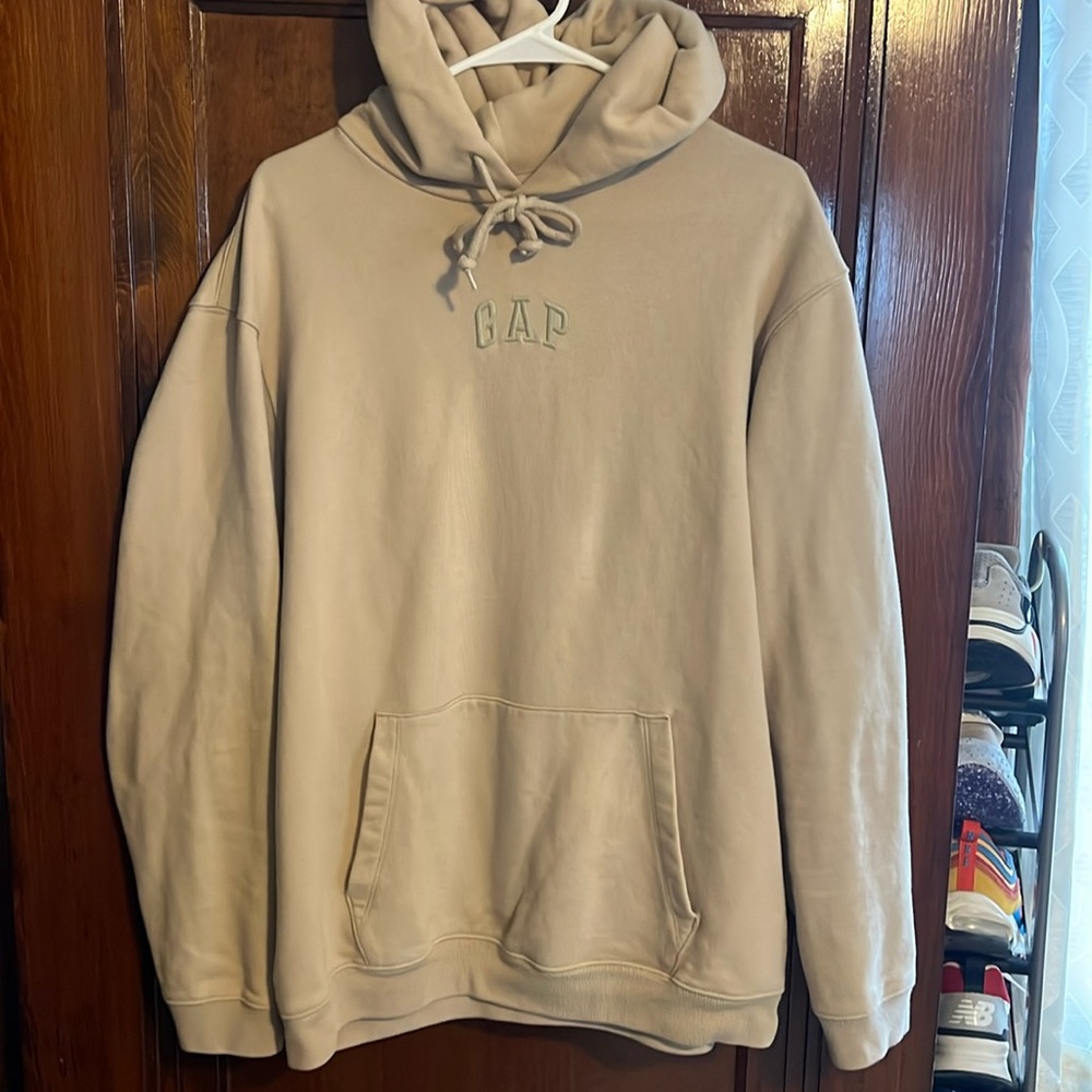 COPY - GAP Hooded Sweatshirt